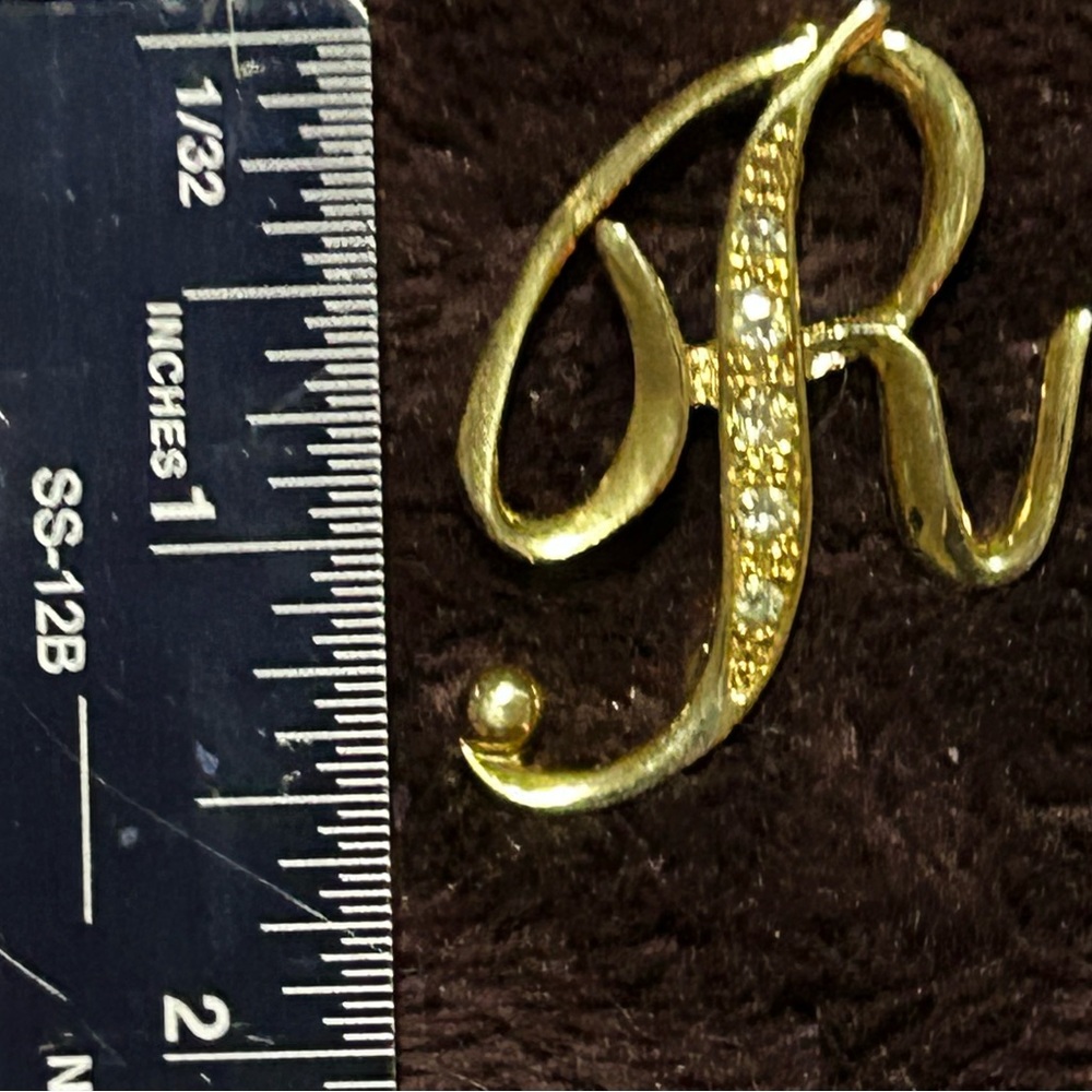 Gold Script Initial R Brooch with Sparkling Stones - Picture 6 of 7